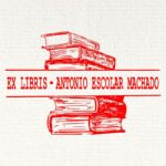 Sello ex libris montaña de libros