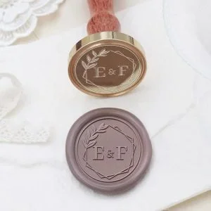 Initialen und sechseckiges Wachssiegel